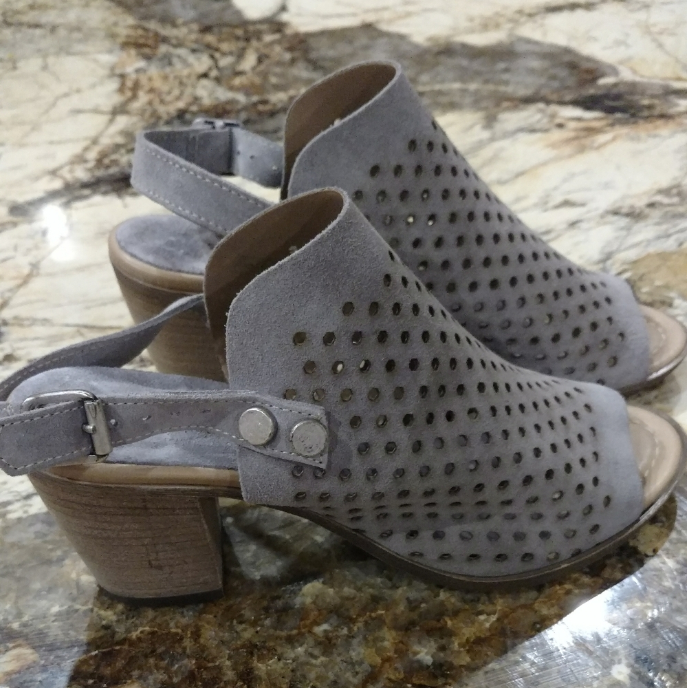 Sophia Milano Shoes - Made in Italy